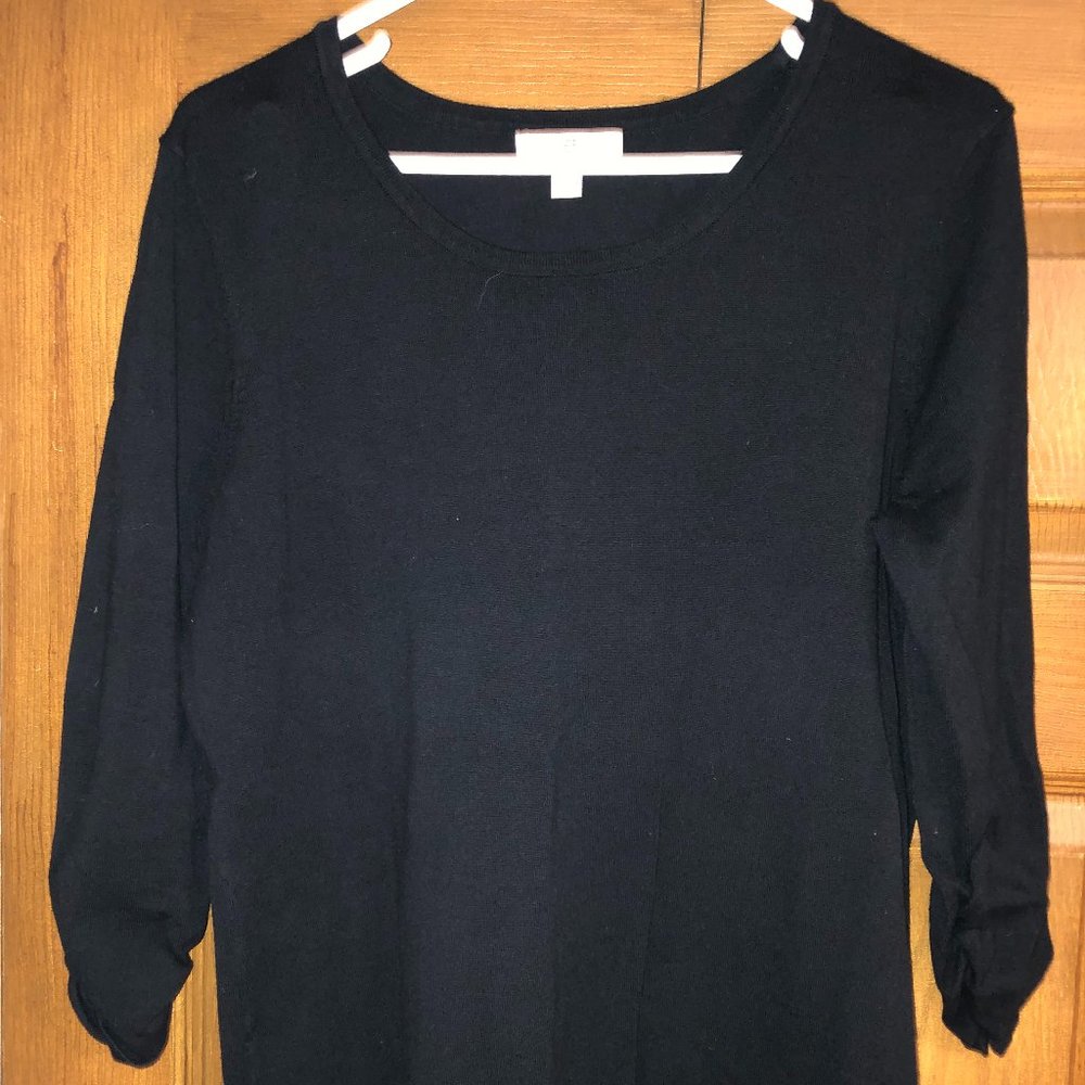 Roz & Ali Black Sweater